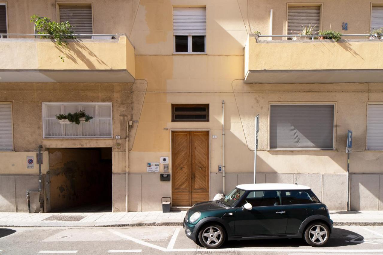 Hotel L'Isola Che C'E' Cagliari Esterno foto